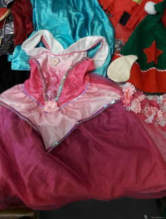 Dětské karnevalové oblečení 1+CREAM bal 10kg